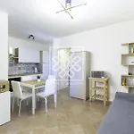 شقة Onda&borgo كاستيلساردو